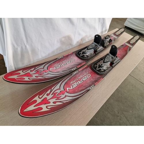 600 - Pair of Obrien Competitor Dual Tunnel Water Skis, (Approx. L: 172cm), (2)