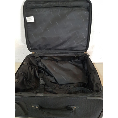 194 - Faraway Cabin Case Black on Wheels and Adjustable Handles (33 x 22 x 46cm)