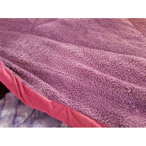 327 - Purple/Mauvre Patchwork Quilt/Bedcover (Newly Dry Cleaned), (210cm x 230cm)