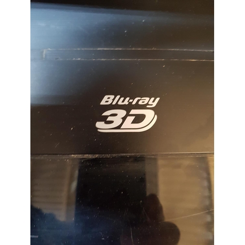 502 - Samsung 3D Blue Ray DVD Player *Basic Test and Working* with law and Order Complete Set of DVD's