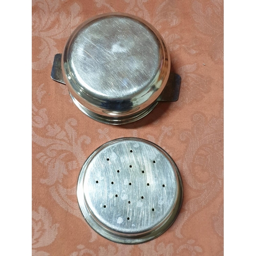 65 - Vintage Style 18/10 Stainless Steel Tea Strainer, (ø:11.5cm x H:6cm), Together with Decorative Silve... 