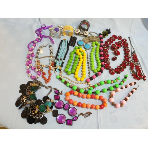 639 - A Colourful Collection of Bracelets, Beaded Necklaces and Others