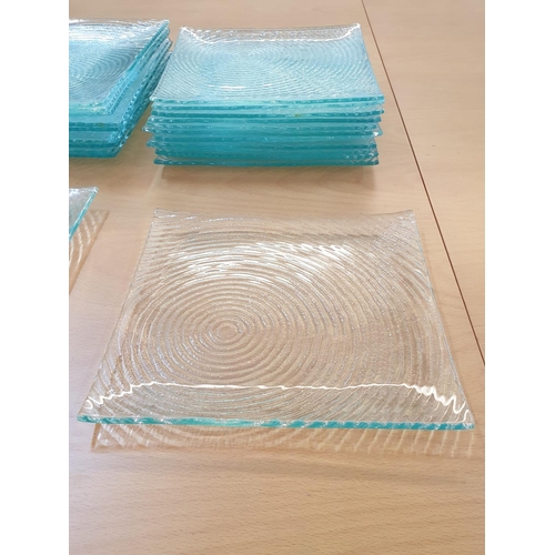 640 - Square Glass Plates (10 x Large; 25 x 25cm and 12 x Small 20 x 20cm)