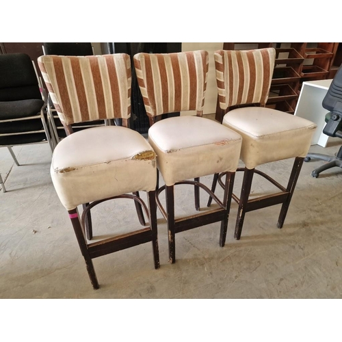 658 - Set of 3 x Bar Stools; Dark Wood Frame / Legs, with Padded Cream Colour Vinyl Seat and Red & Cream S... 