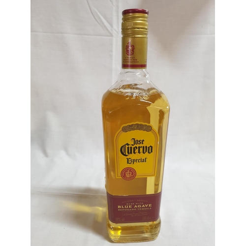 127 - Jose Cuervo Blue Agave Tequila (1L, 38% VOL) Together with Finest Scotch Whisky 