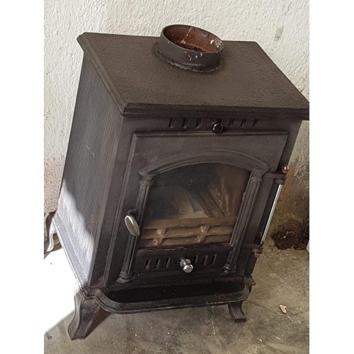 209 - Wood Burner / Cast Iron Stove (Approx. 43 x 32 x 60cm)