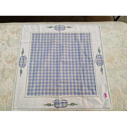 429 - Decorative French Linen Table Cloth, (Approx. 85 x 85cm)