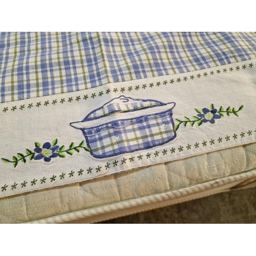 429 - Decorative French Linen Table Cloth, (Approx. 85 x 85cm)