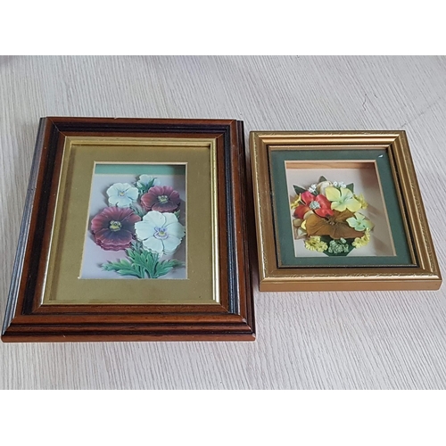 401 - 2 x Shadow Box Frames with 3D Flowers (16 x 18.5cm and 21 x 26cm)