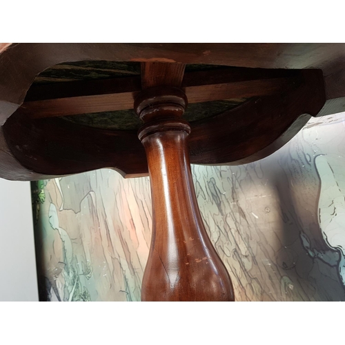 397 - Vintage Victorian Style Occasional Round Marble Top Table on Carved Solid Wood Tripod Base (Ø: 53cm ... 