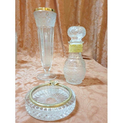 481 - Large Qty o Retro Home Glassware; Vases, Drink Glasses and Other