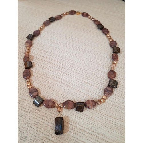 522 - Handmade Stylish Necklaces with Natural Stones (L:52cm & L:70cm), (2)