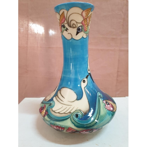 553 - Rare Moorcroft Odyssey Swans Vase Limited Edition NR 167 of 500 Designer; Beverly Wilkes C. 200 (App... 