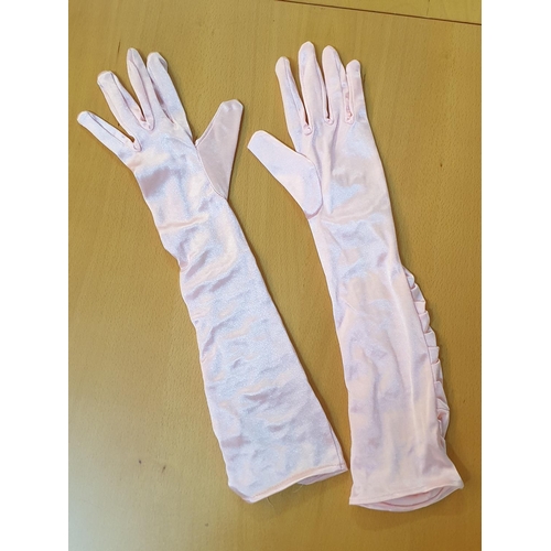 565 - 3 - Pair of Vintage Style Evening Gloves