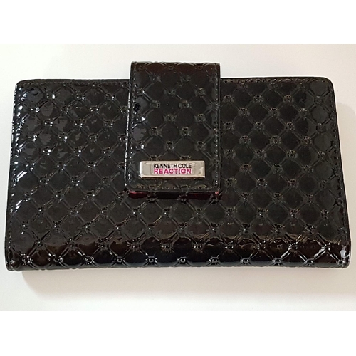 134 - Keenth Cole Reaction Wallet (Un-Used)