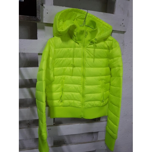 264 - Zara Neon Yellow Puffer Jacker with Hood and Zip, Size Eur M/USA M