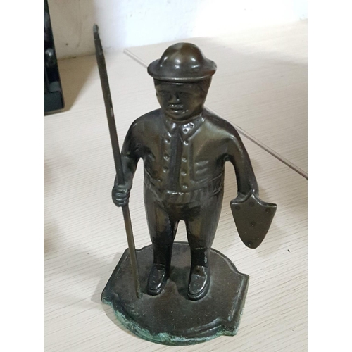 185 - Metal Art - Don (H:24.5cm) and Sancho Panza (H:18.5cm) Metal Sculptures (2)