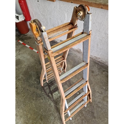 445 - 5-Step Folding & Extending Metal Step Ladder