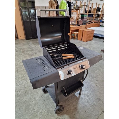 218 - Qwell Alpha II Two-Burner Gas Barbeque (BBQ)