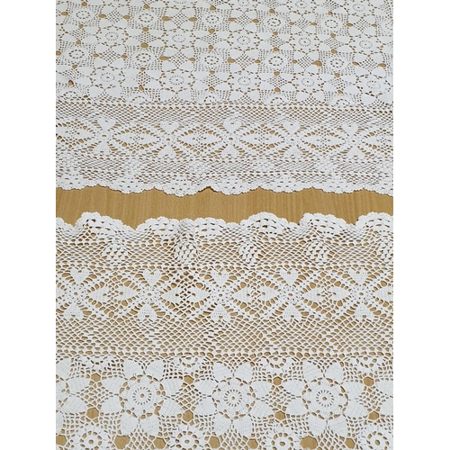 249 - 3 x Traditional Made Square Tablecloth (2 x 90 x 90cm and 1 x 86 x 120cm)