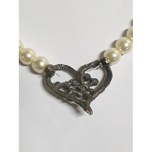 250 - Retro Pearls Set; Pearl Dangle Earrings and Pearl Necklace with Heart Pendant (L:44cm)