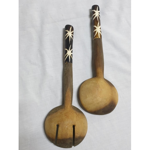 375 - Serving Cutlery Pair of Hand Carved Serving Salad Spoon (Ø9.5cm x L:29.5cm each)