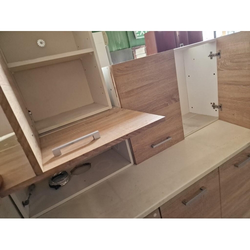 554 - Qty of Assorted Kitchen Units and Worktops with Light Wood Effect Fronts, (a/f)