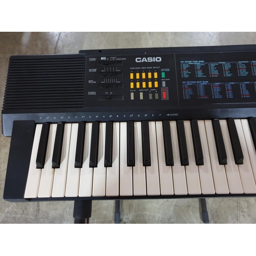 241 - Casio Tone Bank Keyboard CA-401 with Stand Stereo Keyboard 100 Sound Tonebank, 100 Sound Pattern Bea... 