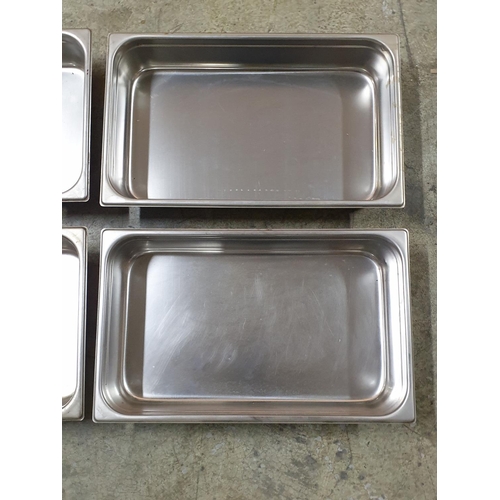 309 - Set of 4 x Stainless Steel Canteens / Tray / Food Storage (32.5cm x 53 x 11cm)