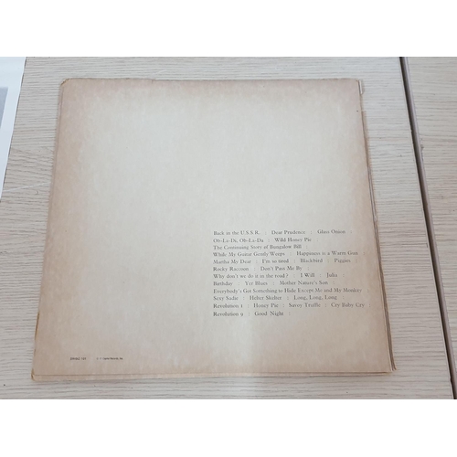 125 - The Beatles / White Album Double Album by Capital Records (Produced by George Martin, Record in Engl... 