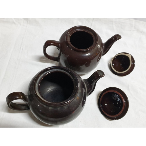 48 - 4 x  Tea Pots and 1 x Sugar Bowl (5pcs)