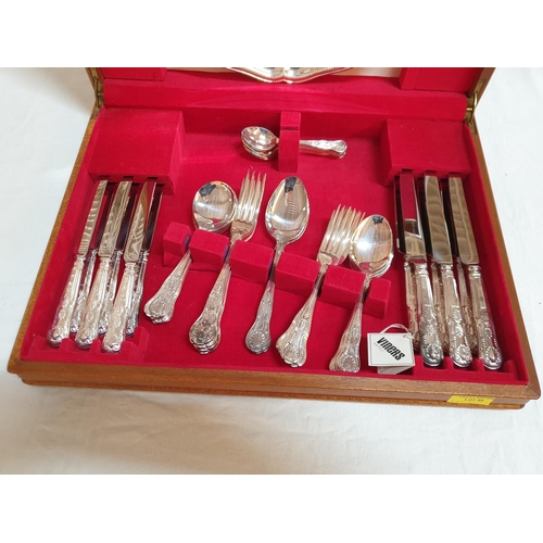 89 - Viners Vintage Style Cutlery Set (Full Set of 6 x Persons Silver Plated, Sheffield England) in Woode... 