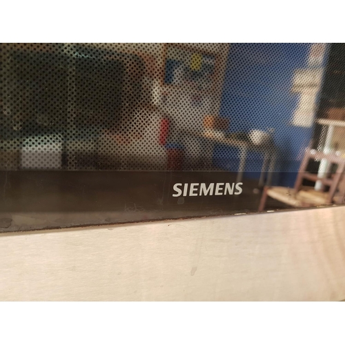 429 - Siemens Electric Oven (E-NR HB 330550 Type HTHB33 Made in Germany), (Un-Tested)