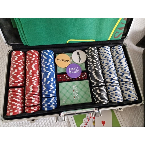 5 - Table Top Casino! Wooden Box with Reversable Top with Roulette and Black Jack, Roulette Wheel, Felt ... 