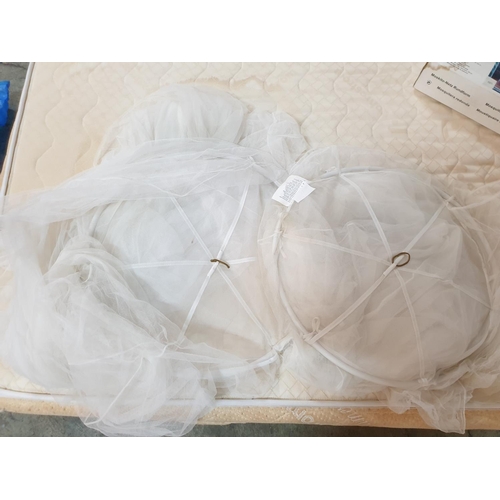 261 - Various Mosquito Nets in Different Sizes, Shapes etc (4pc)