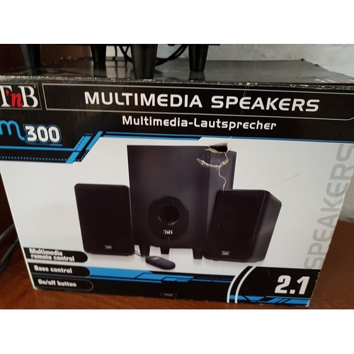 426 - Multimedia Speakers 