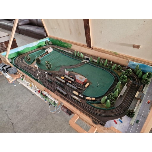 103 - Vintage N Scale Train Set; Complete Track with Buildings, Trees, Various Trains and Carriages Incl. ... 