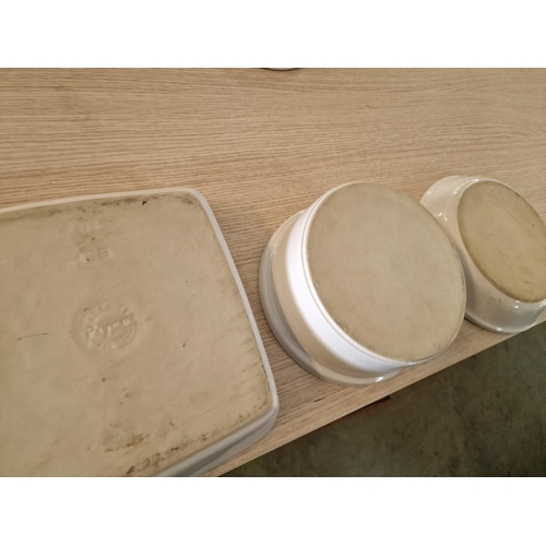 229 - White Ceramic Dishes; Round with Lid (Ø20 x H:8.5cm) Round (Ø22.5cm) and Square (25 x 25 x 6cm)