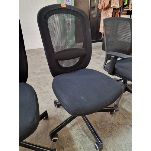 361 - Black Colour Office Chair, Swivel, with Mesh Back Rest