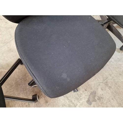 361 - Black Colour Office Chair, Swivel, with Mesh Back Rest