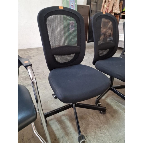 362 - Black Colour Office Chair, Swivel, with Mesh Back Rest