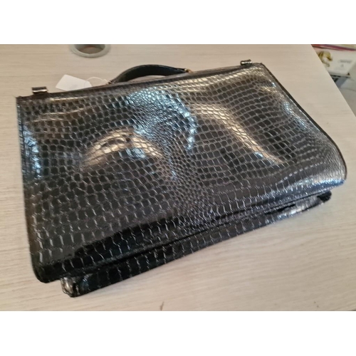 498 - Retro Glossy Black Briefcase (A/F)