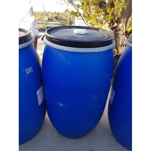 356 - 4 x Approx. 120L each Open Top Plastic Blue Drums / Barrels with Lid (Ø52cm x H:100cm each)