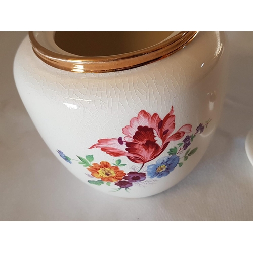 489 - Crown Devon (Fielding's Staffordshire England) Vintage Floral and Gilt Pot with Lid (Ø11cm x H:10.5c... 