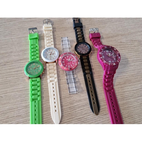 59 - Collection of 5 x Assorted Wristwatches, (Running When Lotted), (5)