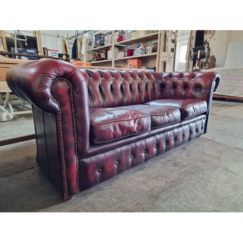 80 - Red Oxblood Leather Chesterfield Sofa, 3-Seater, Made in England (Approx. H:74cm x W:192cm x D:93cm)