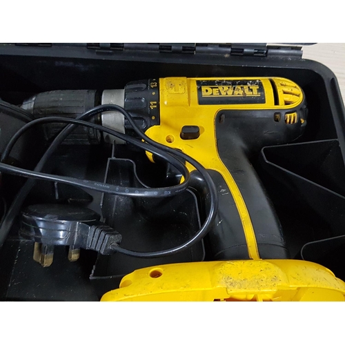 418 - Dewalt DC 725 18V Cordless Drill in Case with Charger and 2 x Batteries, * Tested & Working *