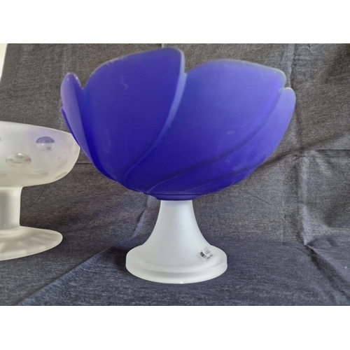 473 - 2 x Decorative Glass Items; 'iM' (Portugal) Handmade Blue Pedestal Bowl and Frosted Glass with Clear... 