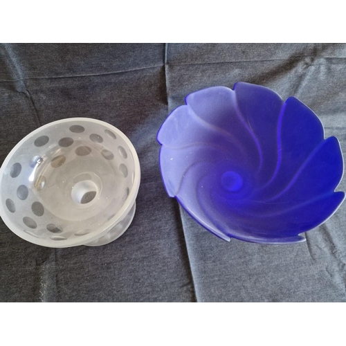 473 - 2 x Decorative Glass Items; 'iM' (Portugal) Handmade Blue Pedestal Bowl and Frosted Glass with Clear... 