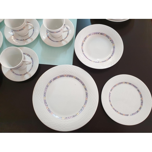 518 - Lyns Fine China Opal Pattern Dinner Service